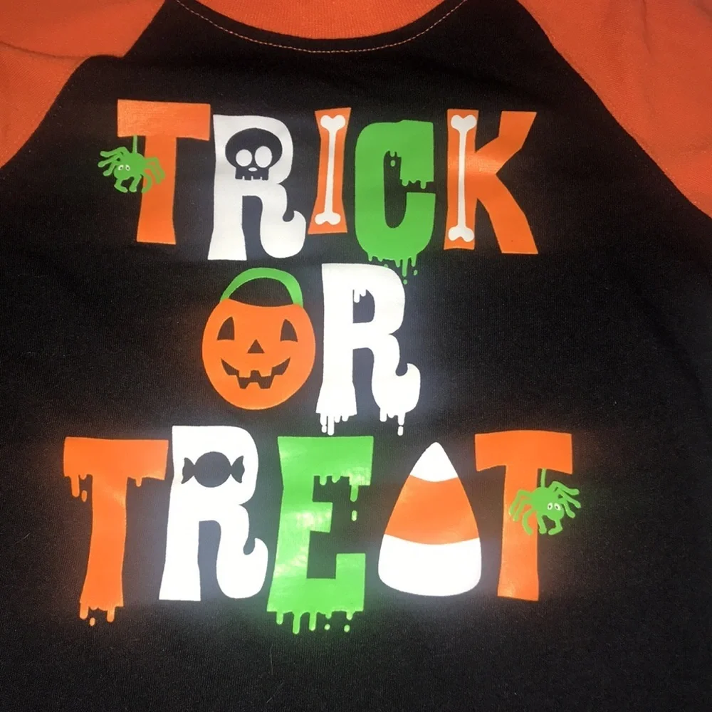NWOT Unisex Halloween Tee